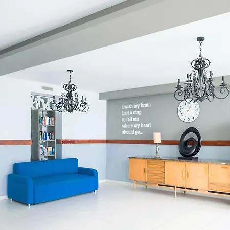 Calypso - Coralli Beachfront Daire